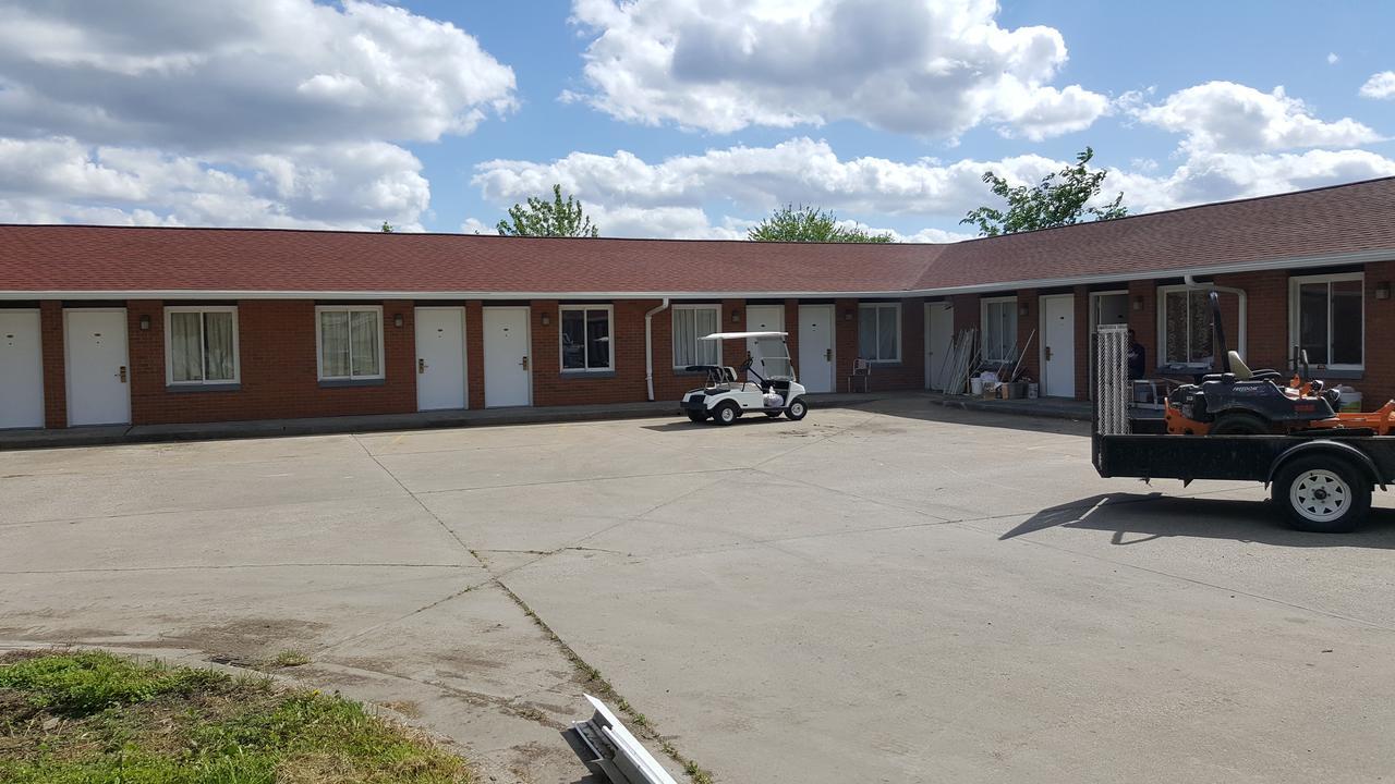 Budget Inn - Keokuk Экстерьер фото